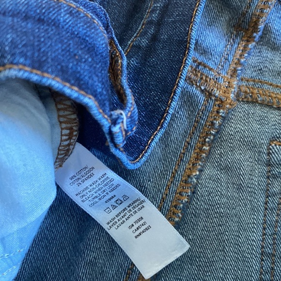 Loft 8/29 - Picture 5 of 5